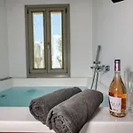 Nodo Boutique Hotel